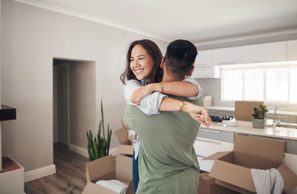 Couple buys a home with the benefits of a bridge loan from Amerant Bank