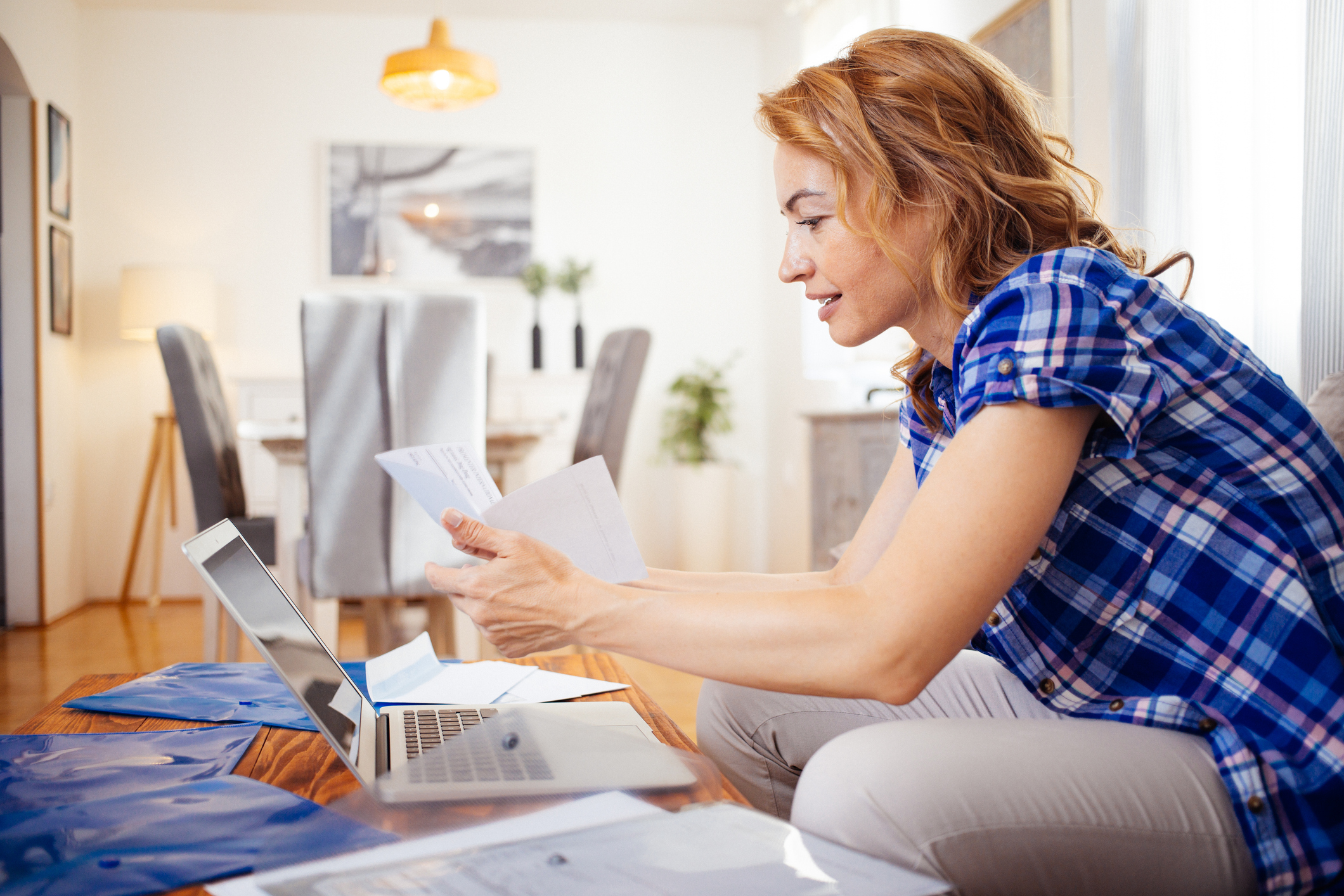 Personal loans woman on her laptop
